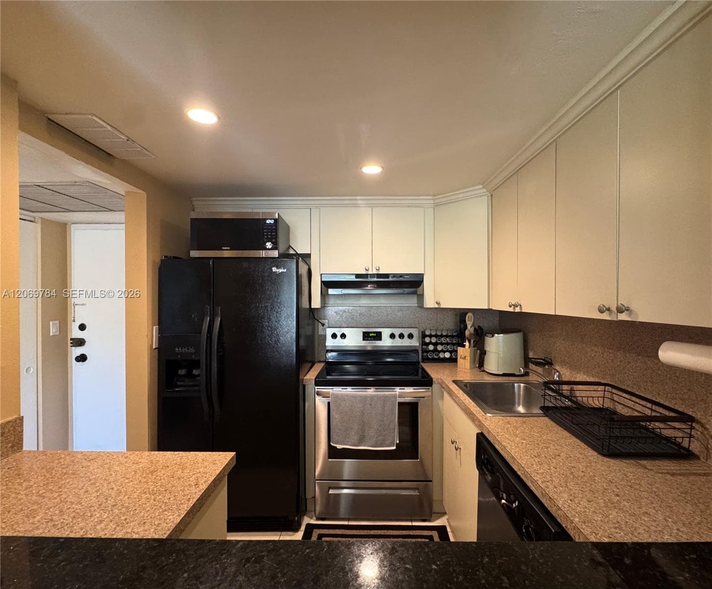 AVILA SOUTH CONDO · #334 in Sunny Isles Beach - Photo 5