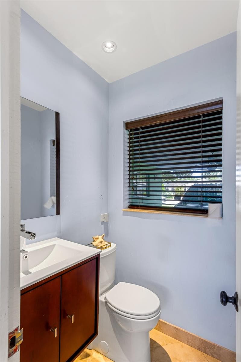 POWDER_ROOM