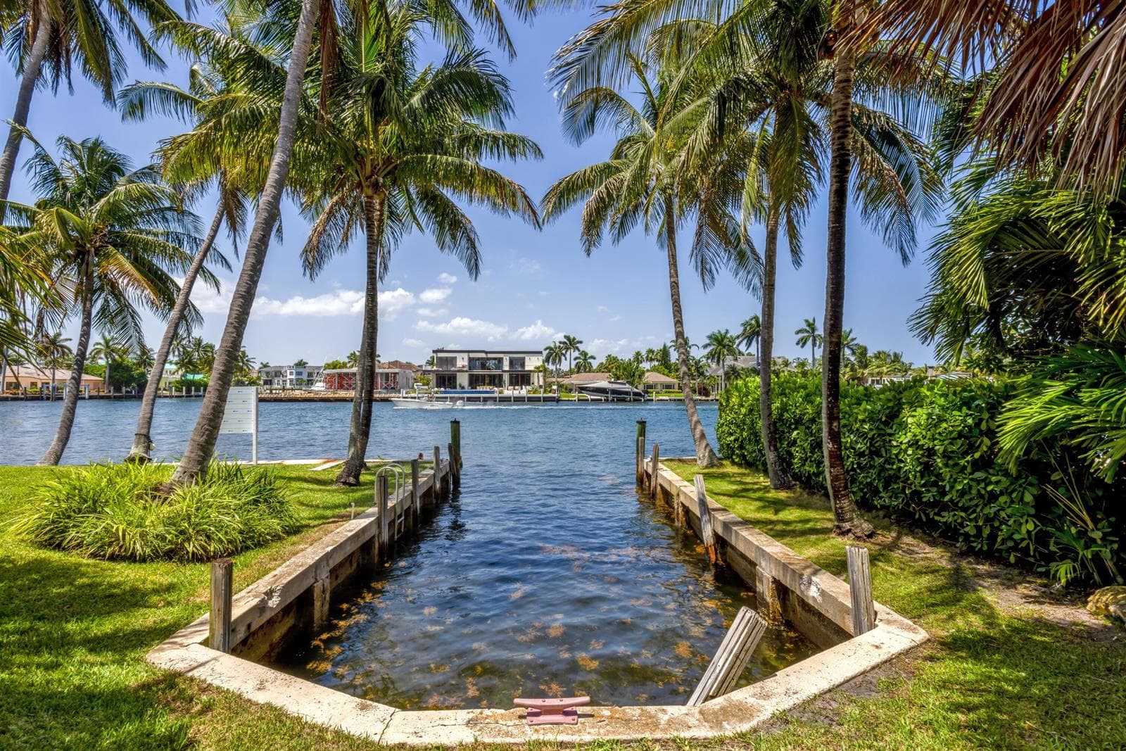 DOCK