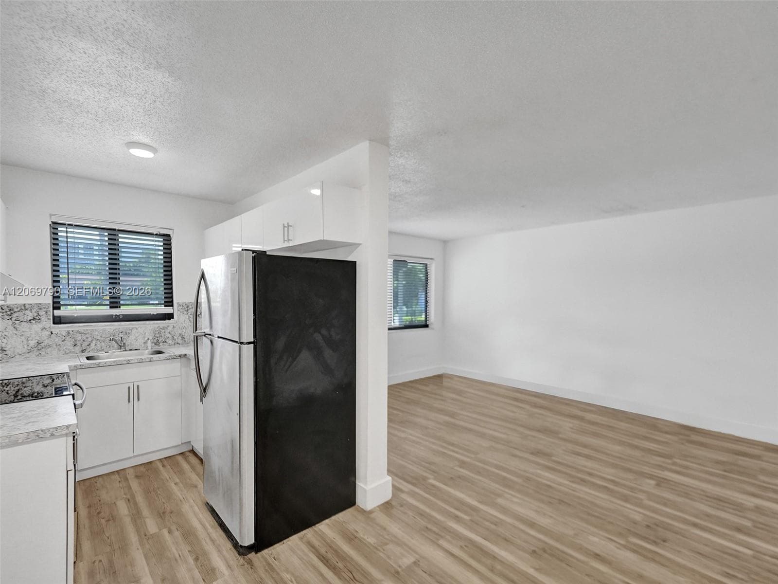 HALLANDALE PARK NO 2 · #203 in Hallandale Beach - Photo 18