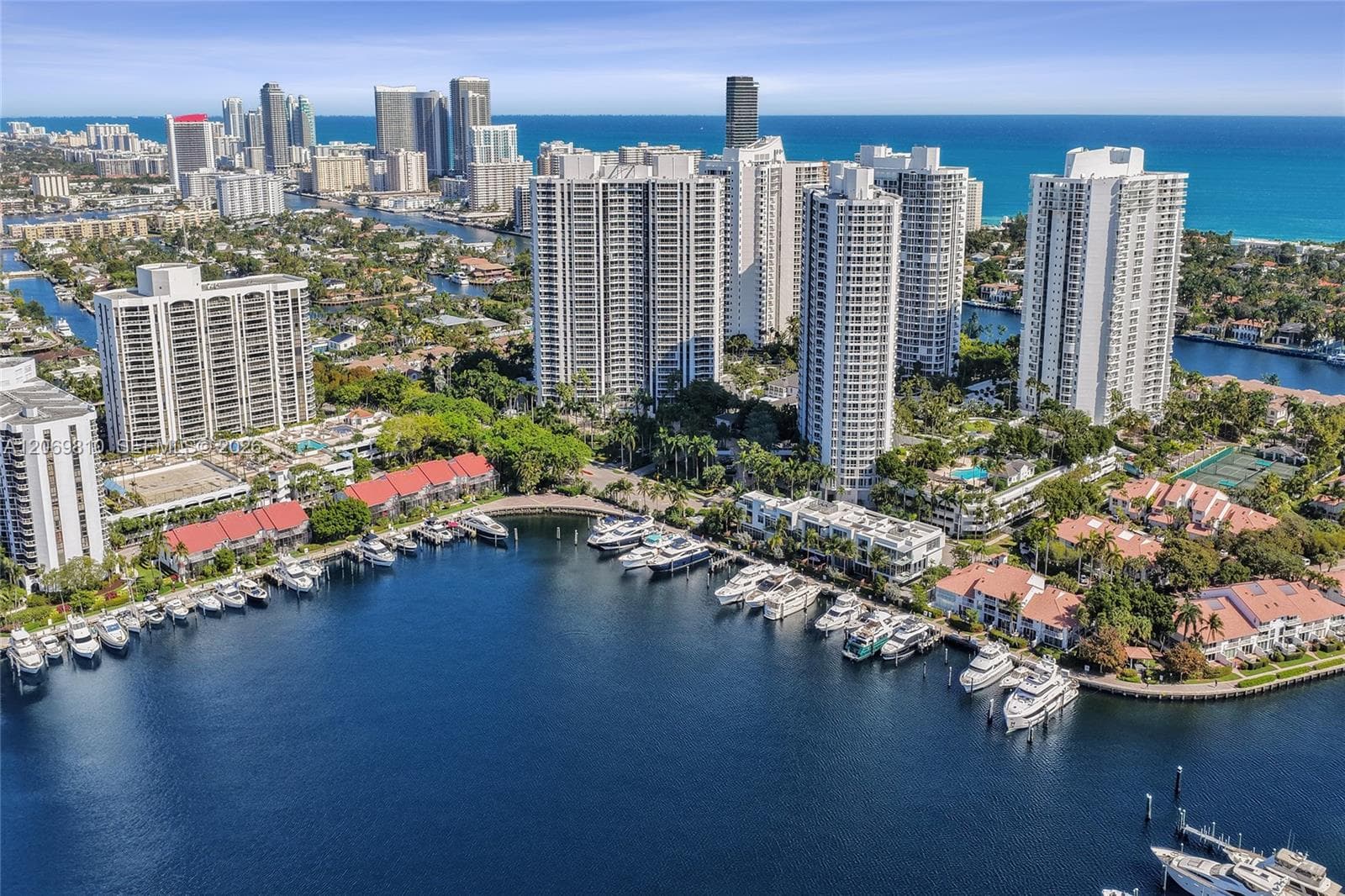 NORTH TOWER AT THE POINT · #2310 in Aventura - Photo 2