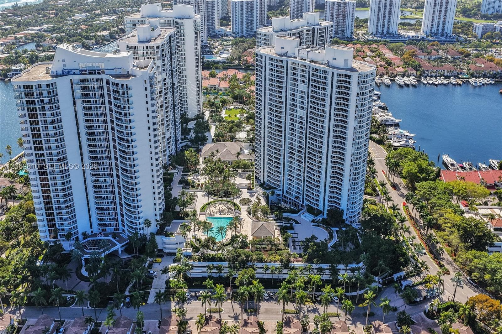 NORTH TOWER AT THE POINT · #2310 in Aventura - Photo 5