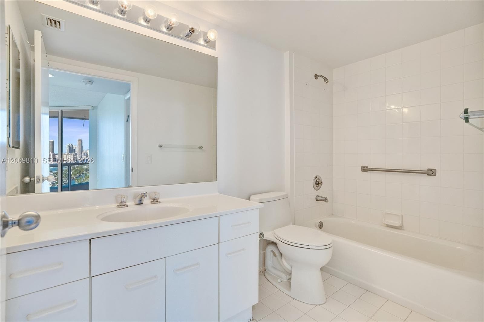 NORTH TOWER AT THE POINT · #2310 in Aventura - Photo 14