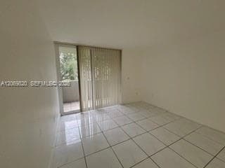 SAMARI LAKE EAST CONDO · #1239 in Hialeah Gardens - Photo 10