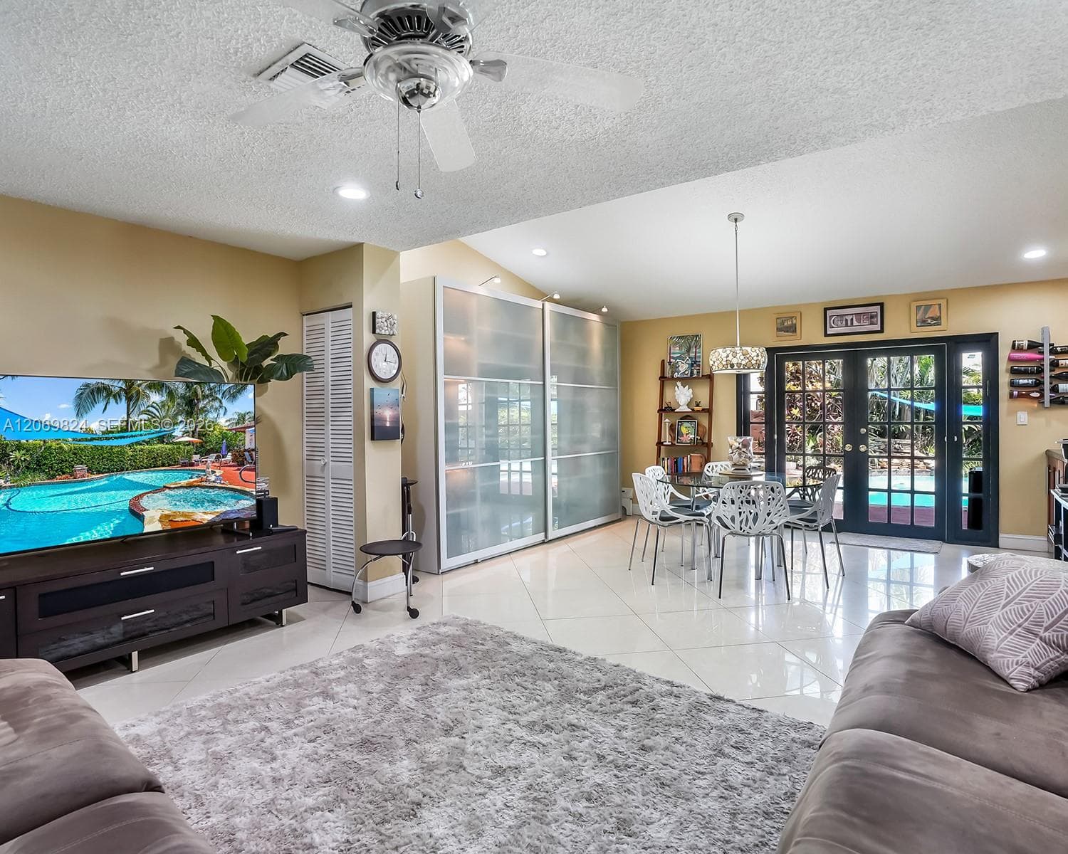 11723 SW 95th Ter photo 17