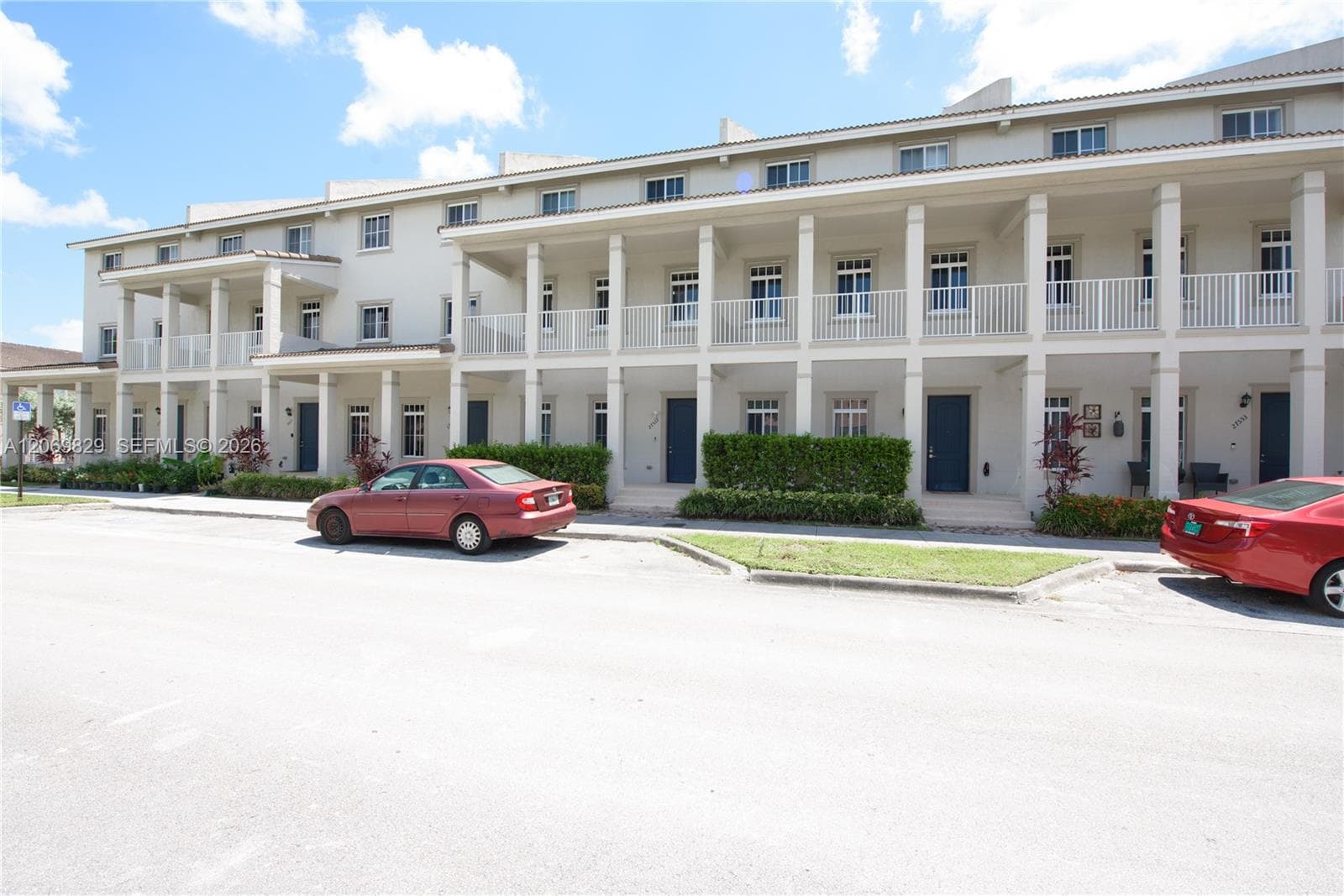 27533 SW 139th Psge photo 1