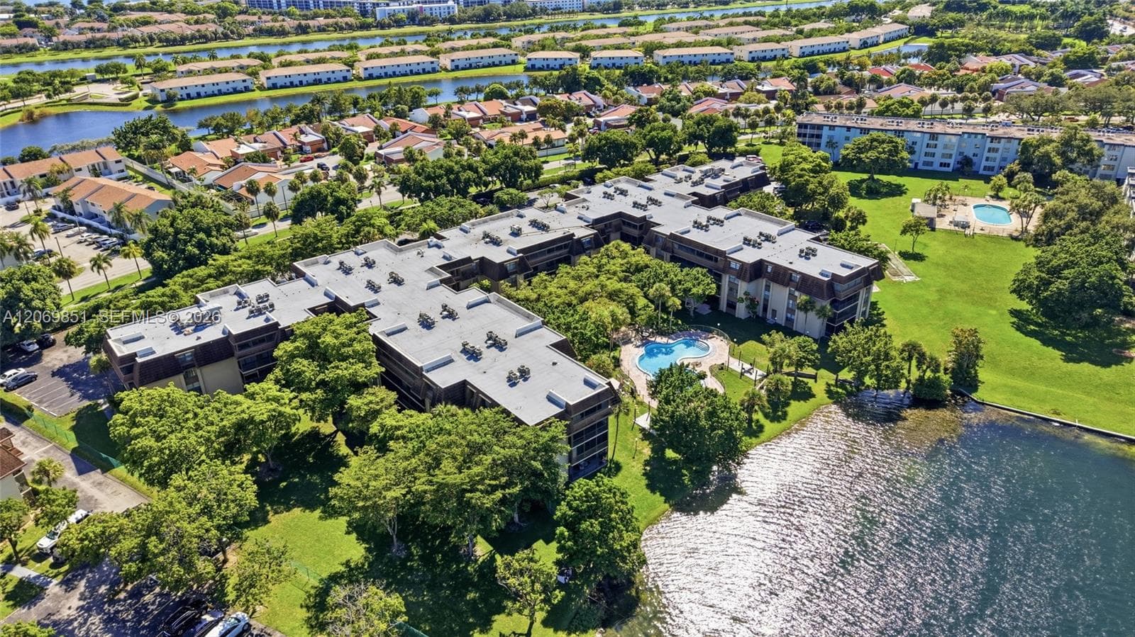 COCO WOOD CONDO · #104 in Miami - Photo 37