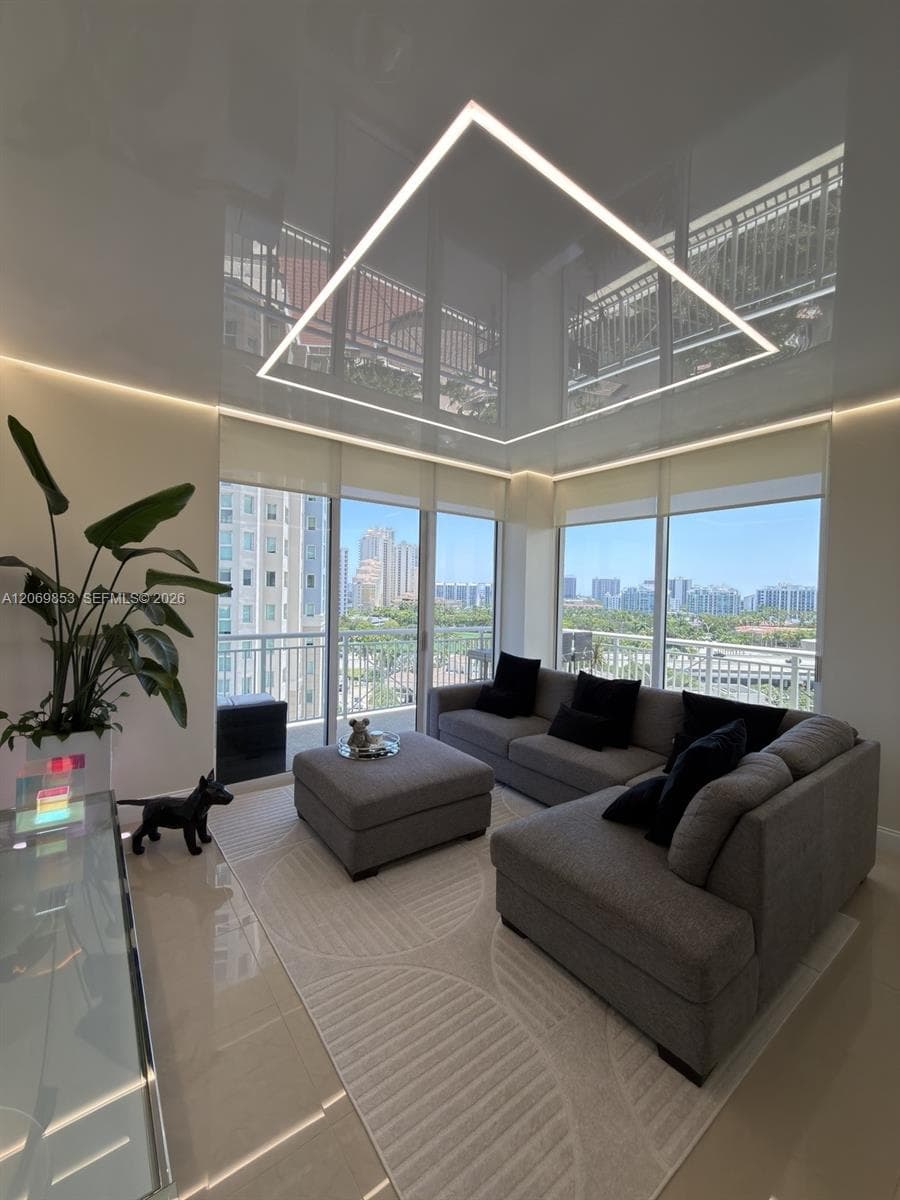 TURNBERRY ON THE GREEN CO · #1004 in Aventura - Photo 2