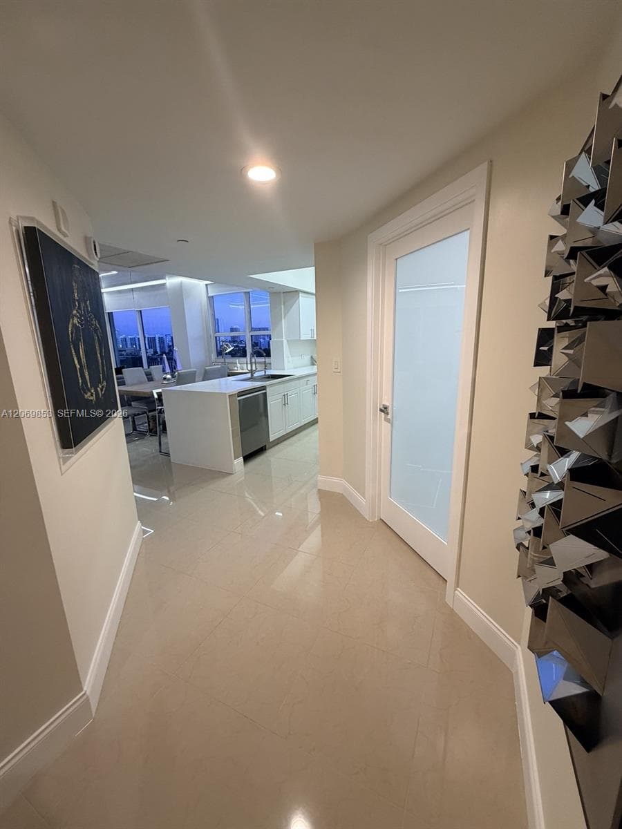 TURNBERRY ON THE GREEN CO · #1004 in Aventura - Photo 5