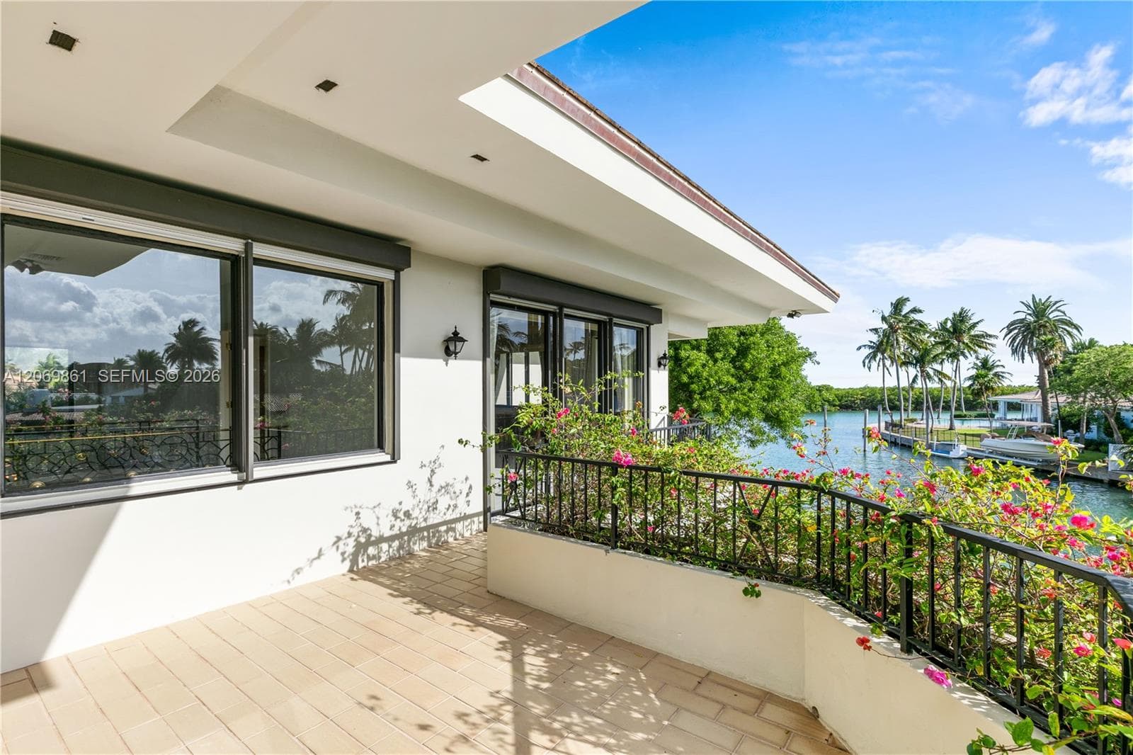 241 Cape Florida Dr photo 63