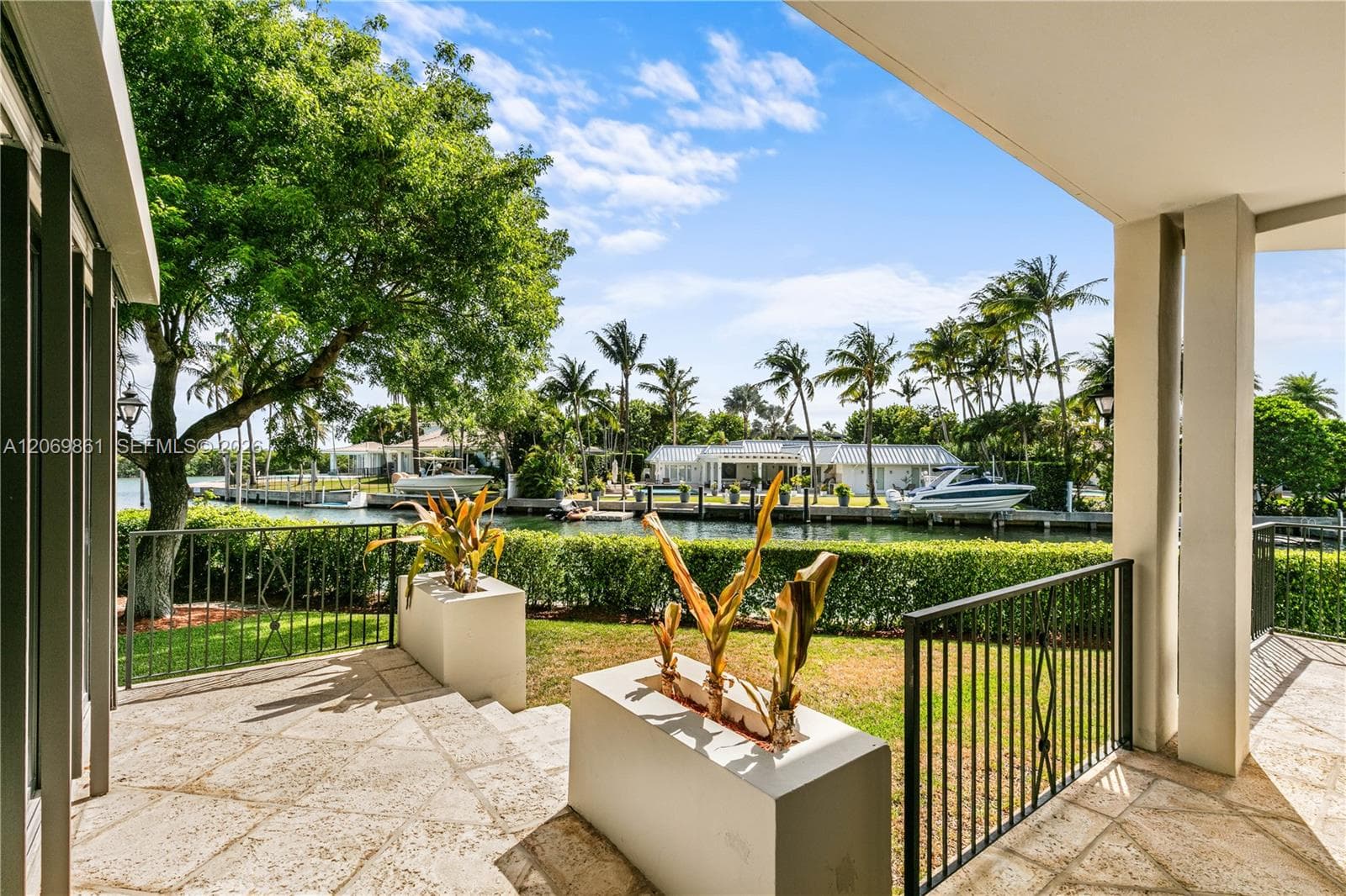 241 Cape Florida Dr photo 41