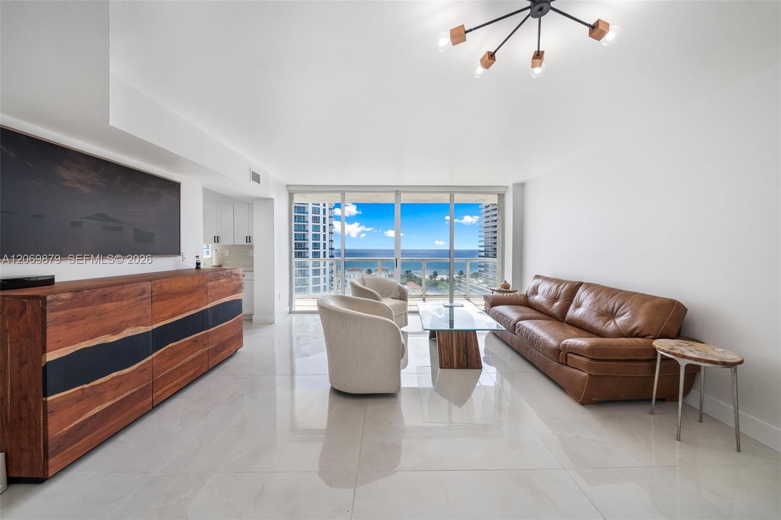 THE GRANDVIEW CONDO · #1204 in Miami Beach - Photo 9