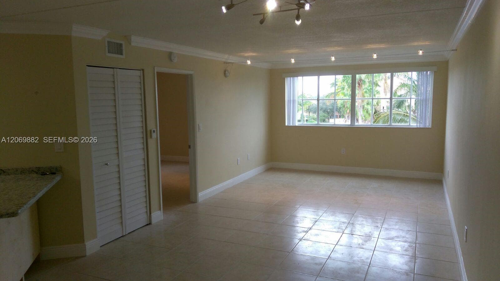MIRASSOU CONDO · #417 in Hialeah - Photo 4