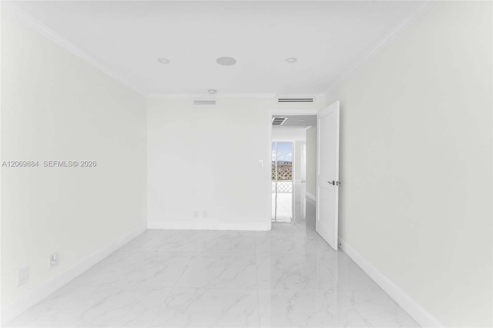 CLOISTER BEACH TOWERS · #11H in Boca Raton - Photo 17