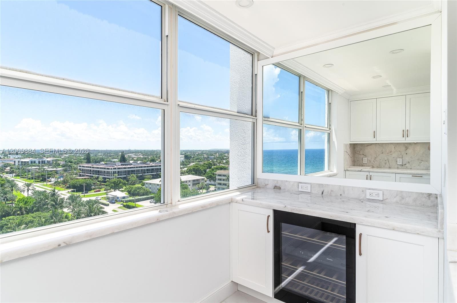 CLOISTER BEACH TOWERS · #11H in Boca Raton - Photo 4