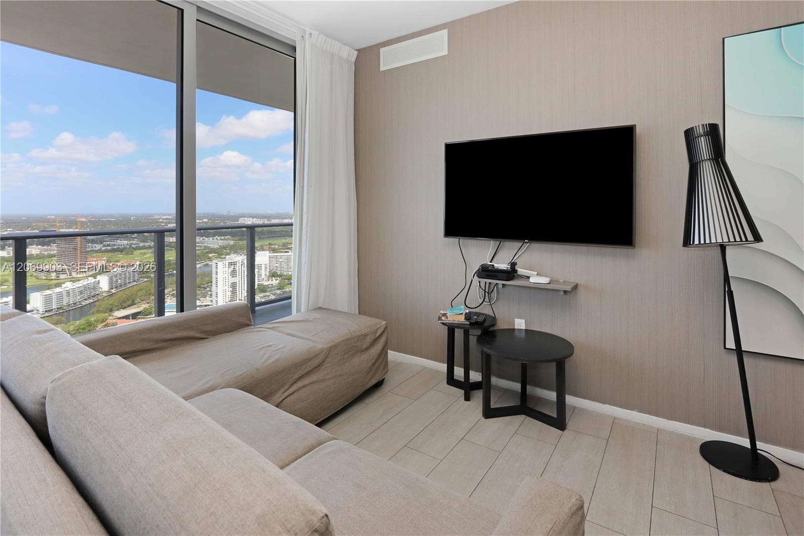 Hyde Resort and Residences · #T4004 in Hollywood - Photo 3