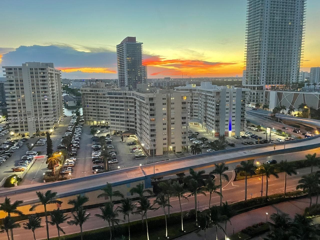 BEACH CLUB TWO CONDO · #1507 in Hallandale Beach - Photo 1
