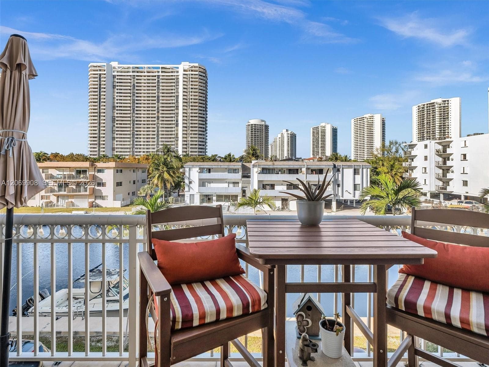 BAYVIEW POINT SOUTH CONDO · #301 in North Miami Beach - Photo 1