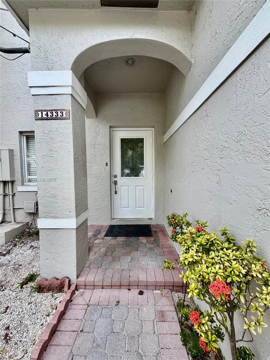 14333 SW 125th Ct photo 2
