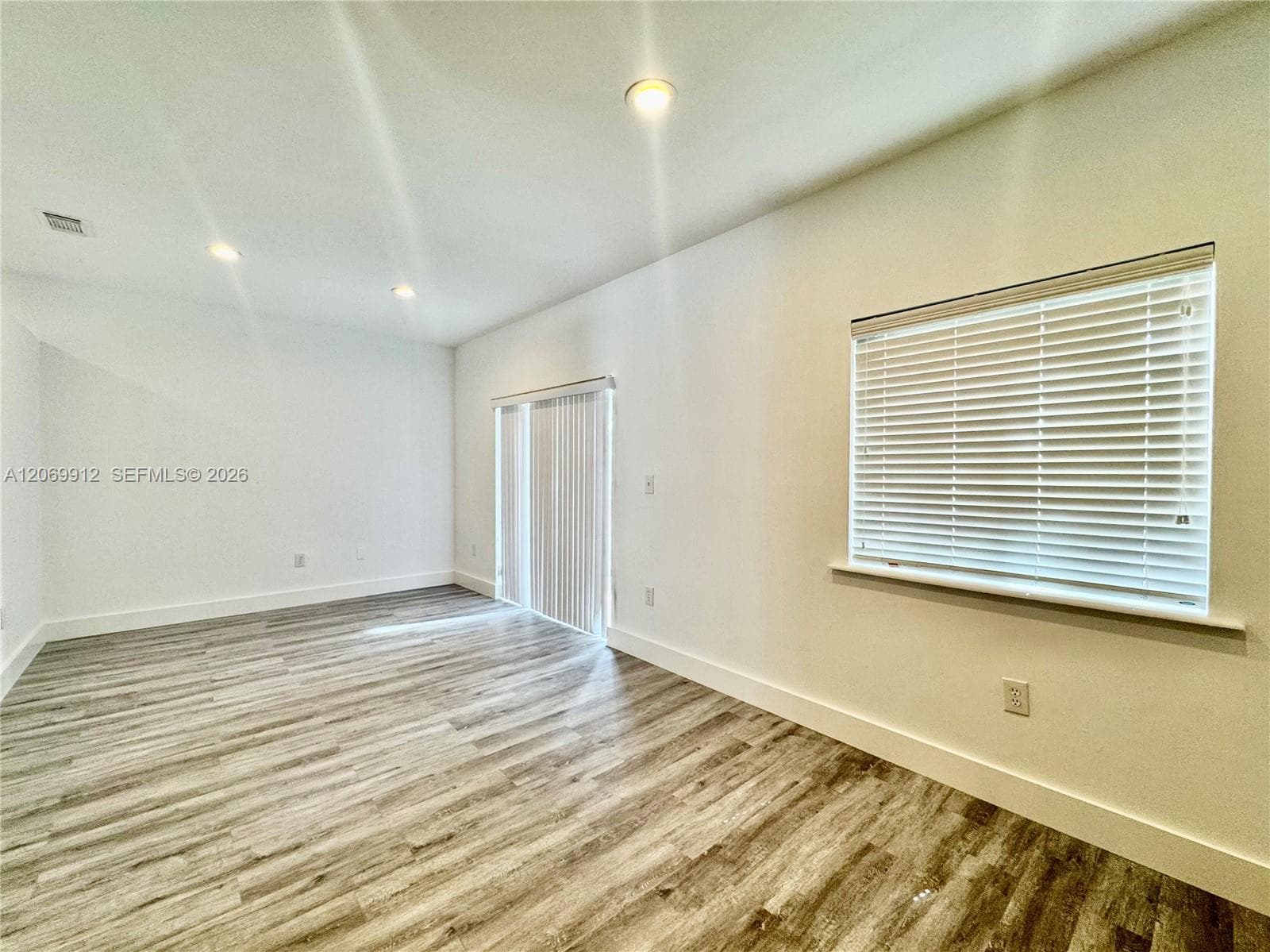 14333 SW 125th Ct photo 7
