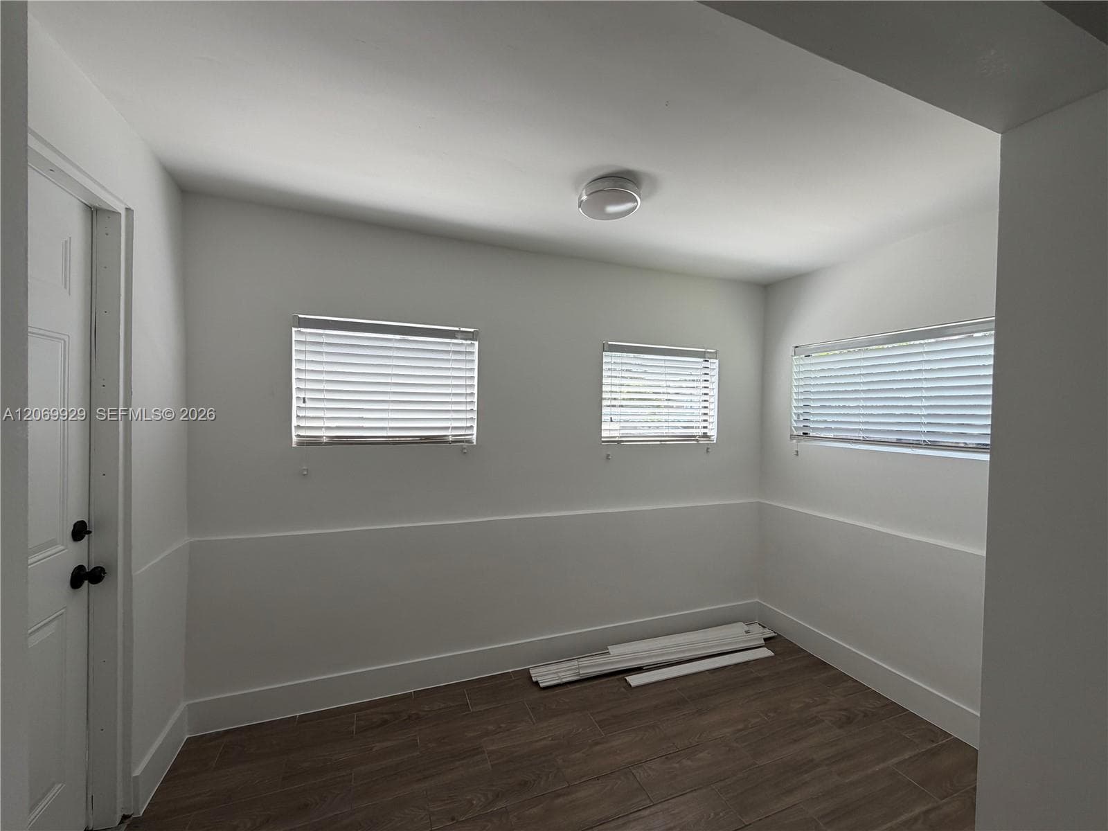 107 W Pembroke Rd #0 photo 12