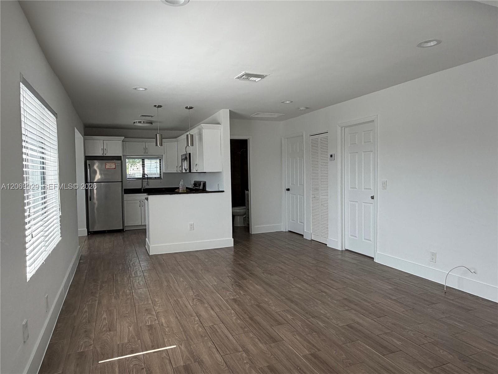 107 W Pembroke Rd #0 photo 19