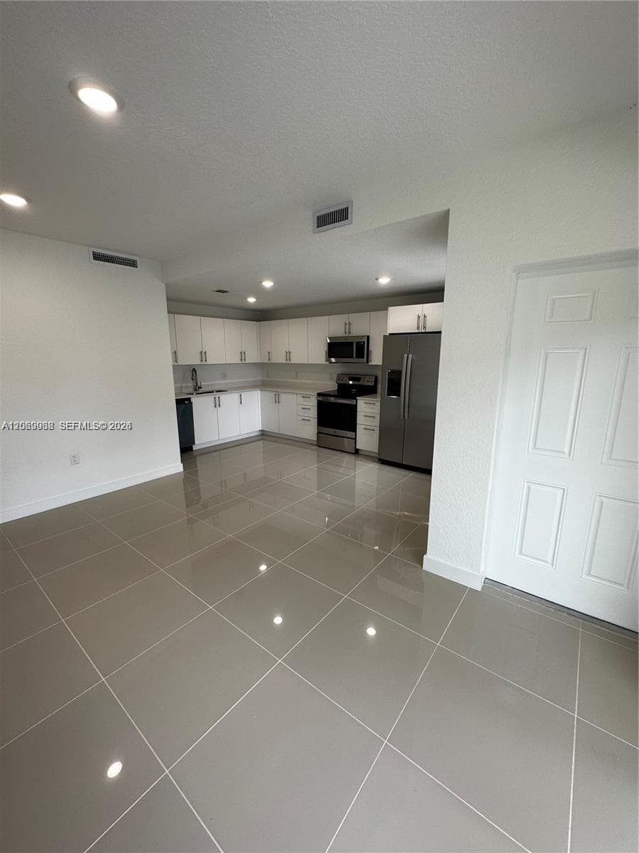 25778 SW 143rd Path #25778 photo 3