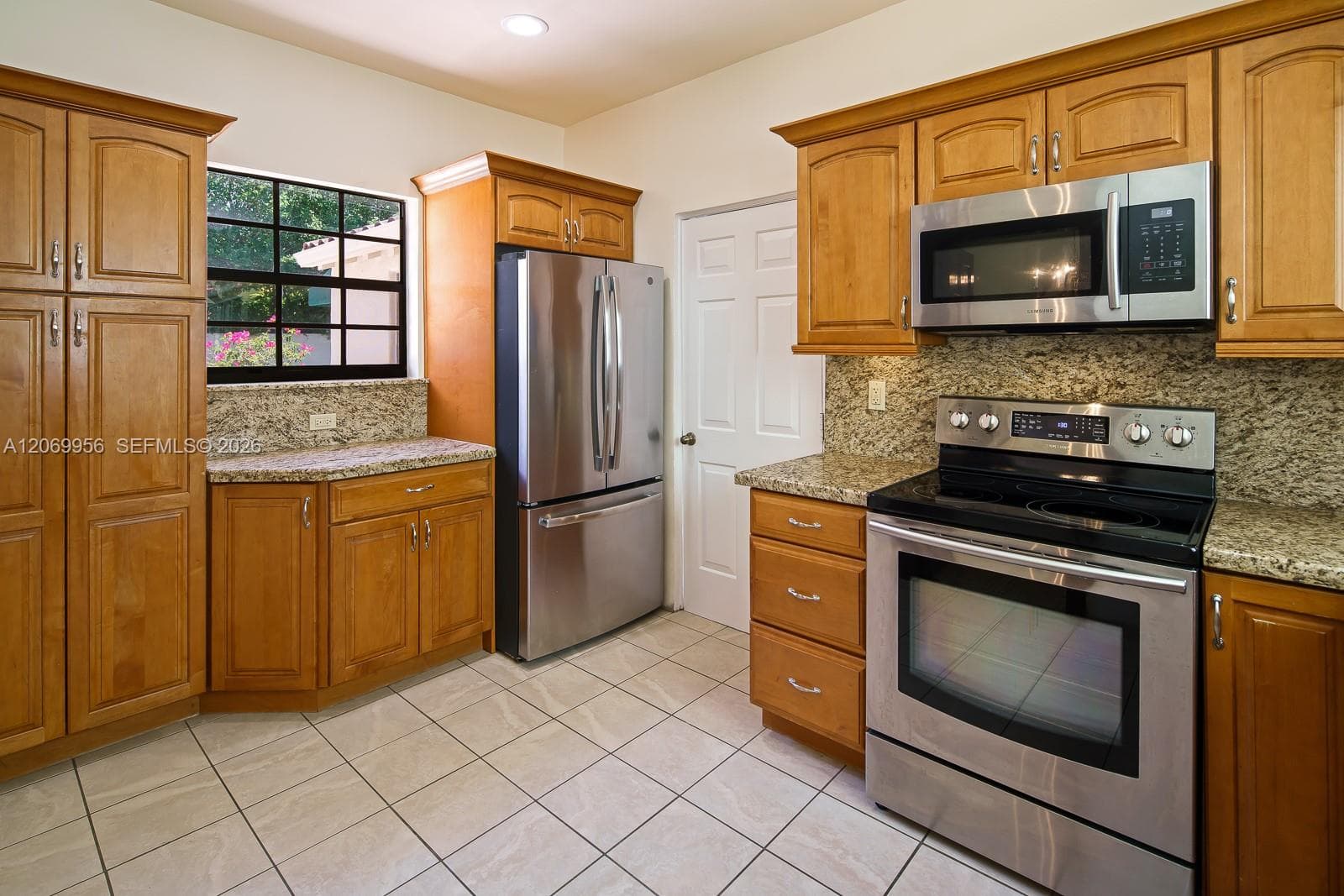 4128 Pinta Ct photo 9