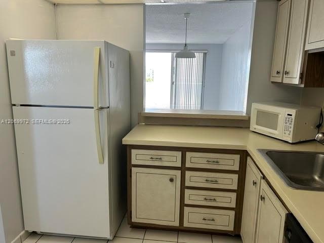 LINCOLN WEST TOWERS CONDO · #905 in Miami Beach - Photo 5