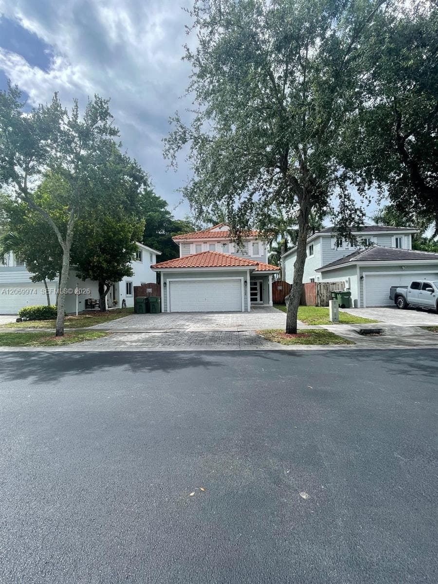 3134 NE 3rd Dr photo 3