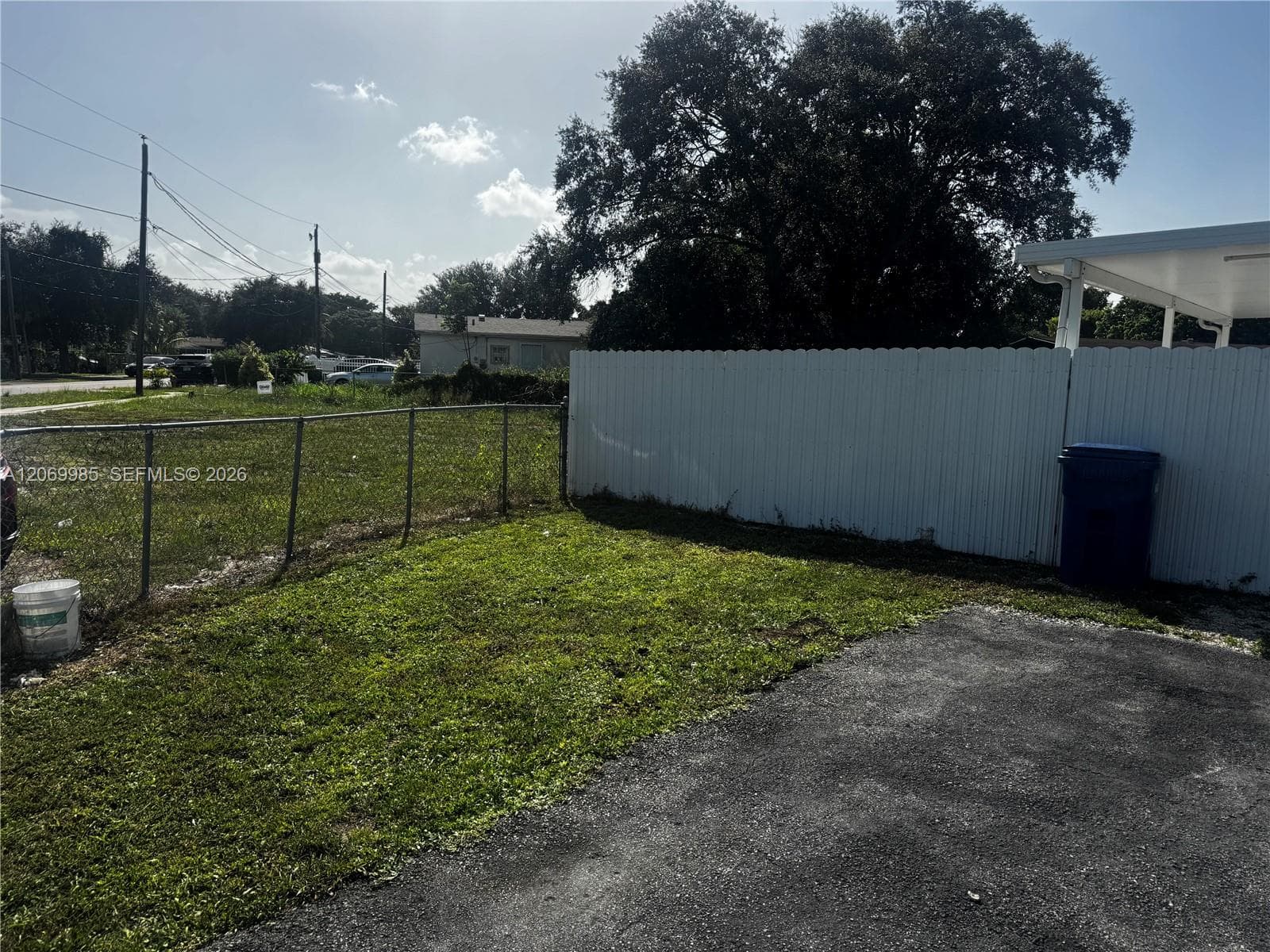 15200 Railroad Dr photo 21