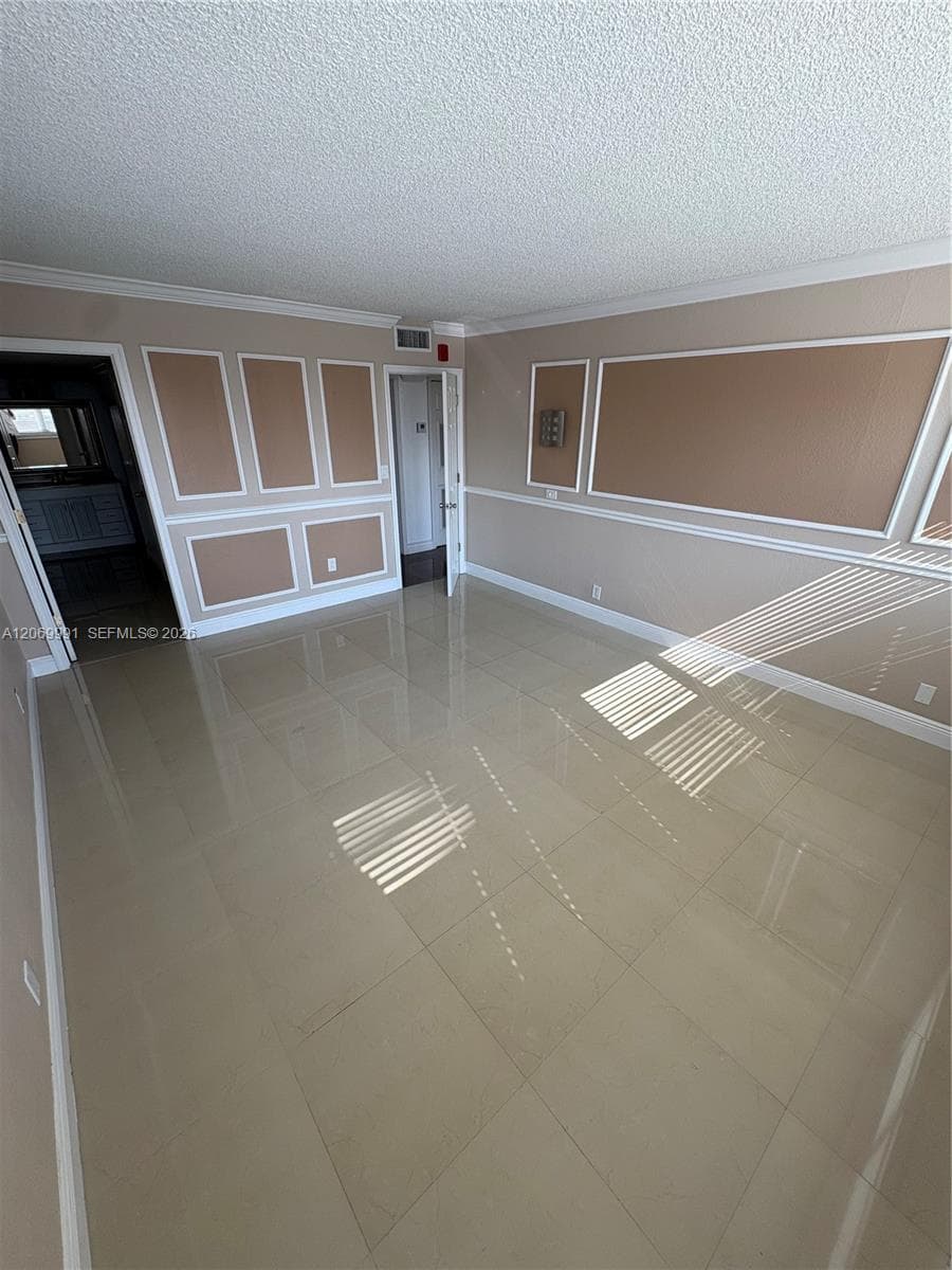 GOLDEN SAILS CONDO · #F2 in Hallandale Beach - Photo 13