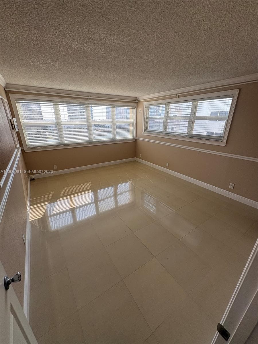 GOLDEN SAILS CONDO · #F2 in Hallandale Beach - Photo 12