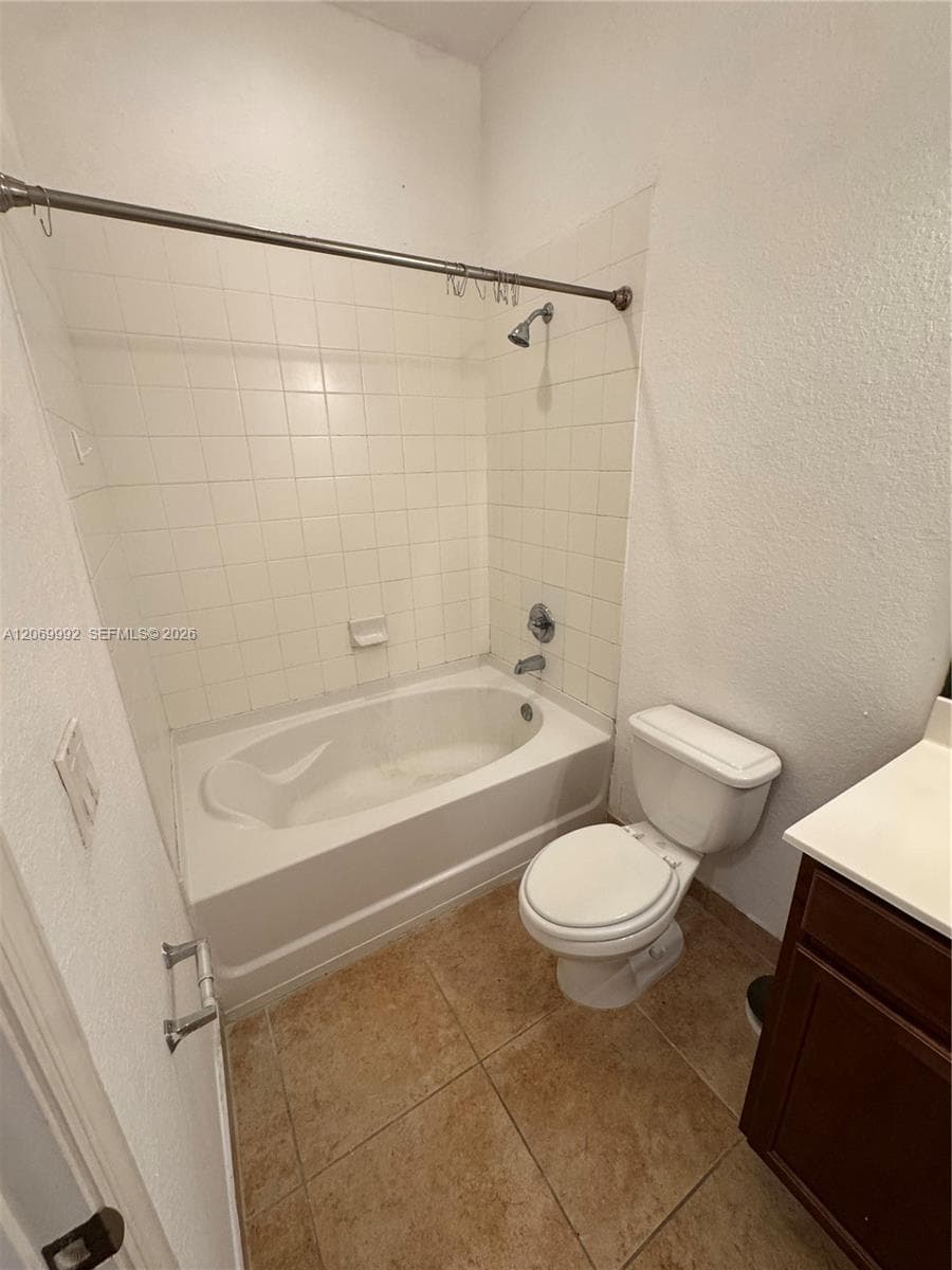 CORONADO AT DORAL III · #208 in Doral - Photo 26