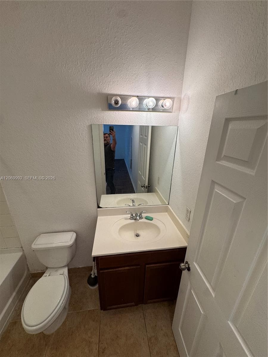CORONADO AT DORAL III · #208 in Doral - Photo 28