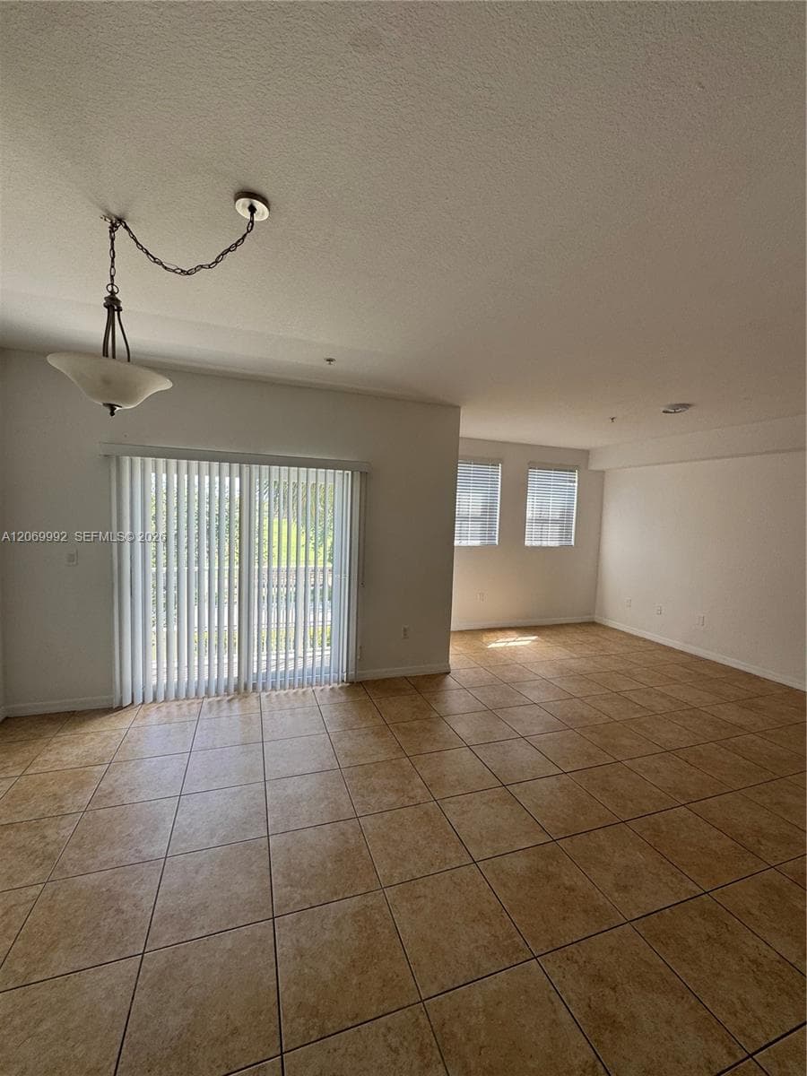 CORONADO AT DORAL III · #208 in Doral - Photo 9