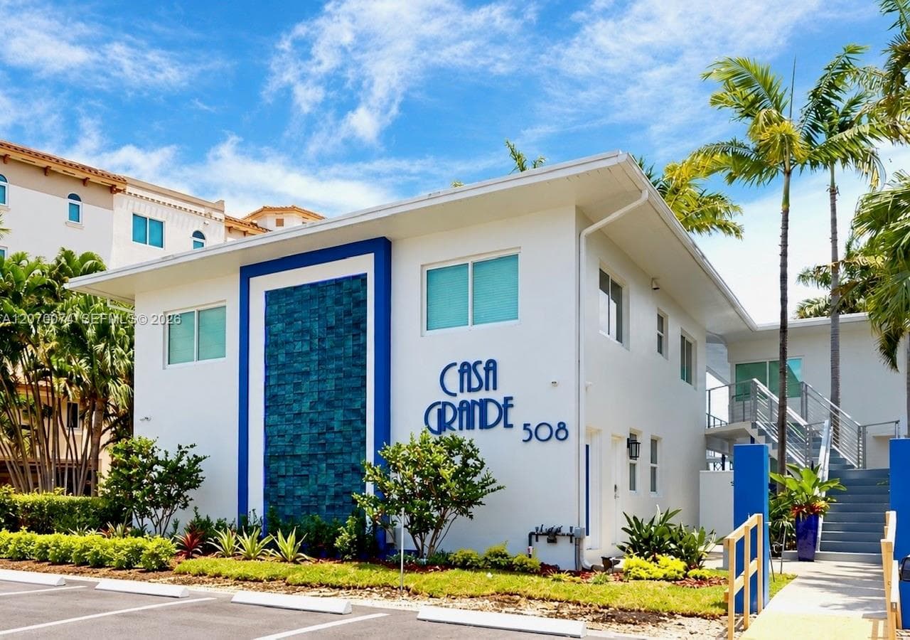 CASA GRANDE CONDO · #12 in Fort Lauderdale - Photo 3