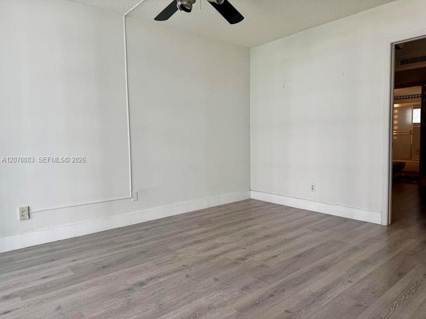Carriage House Condo · #144 in Miami Beach - Photo 23