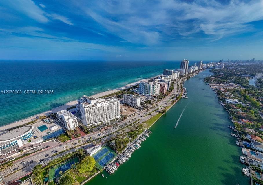 Carriage House Condo · #144 in Miami Beach - Photo 40