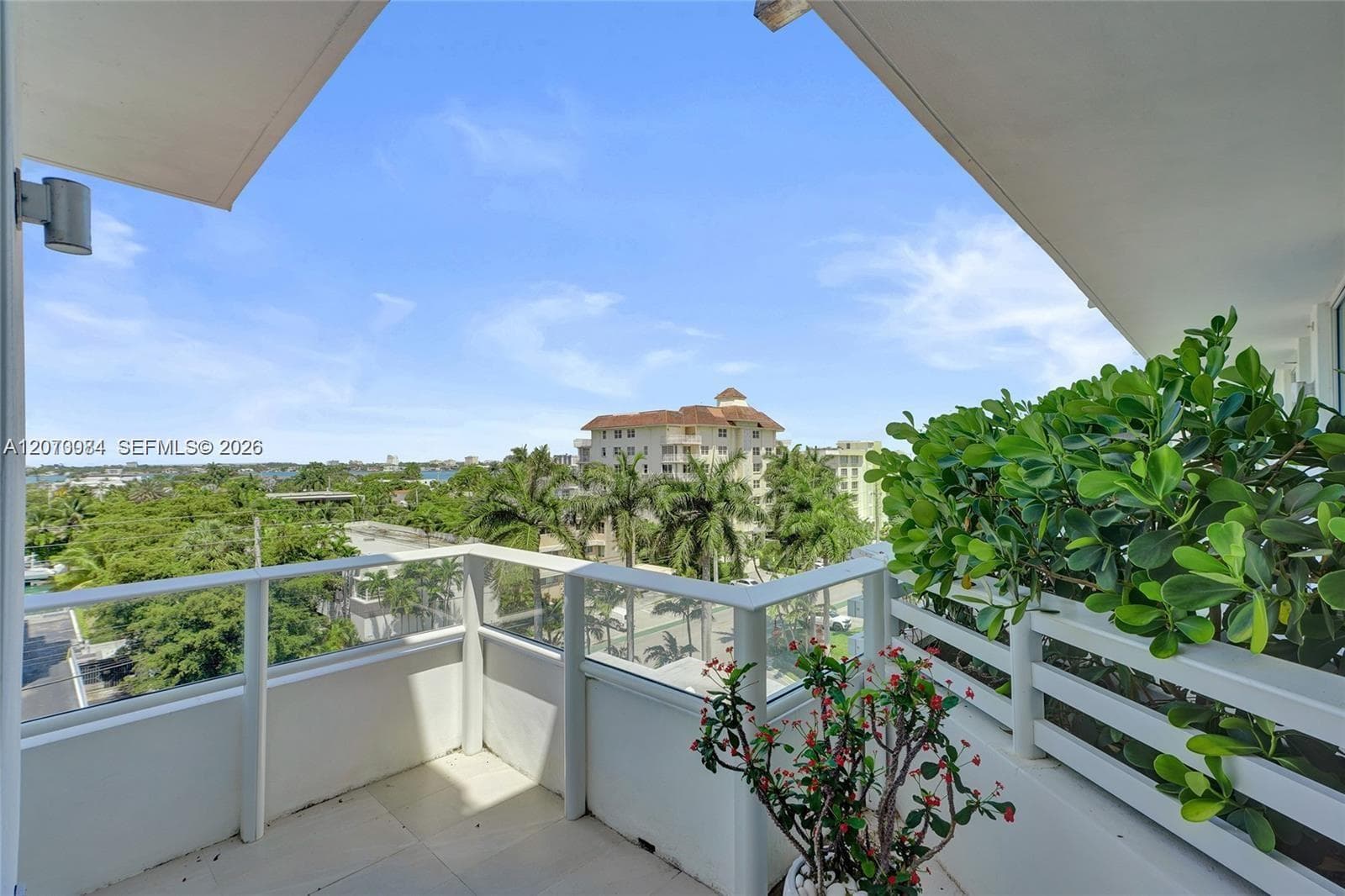 BAY HARBOUR ISLAND · #602 in Bay Harbor Islands - Photo 20