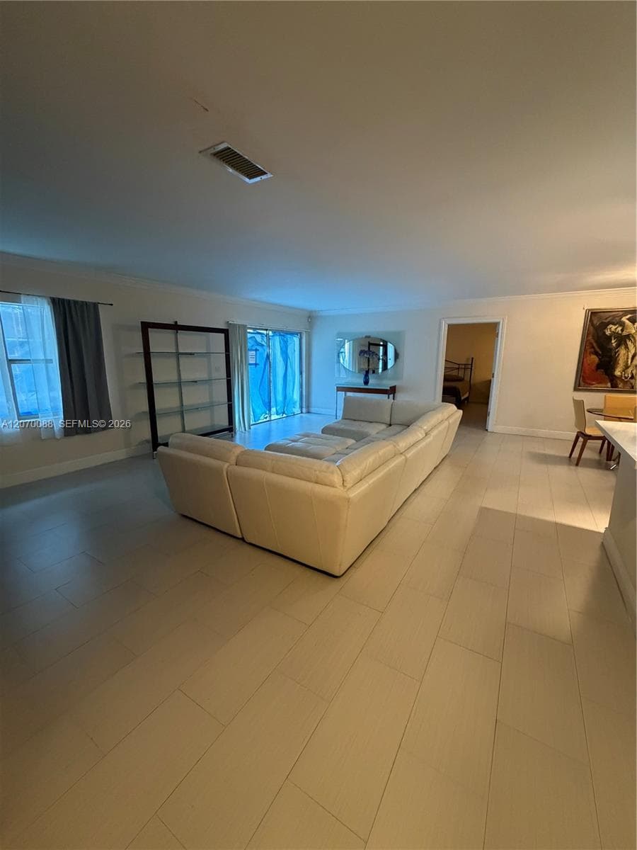 KEYSTONE BAY CONDO · #202 in North Miami - Photo 6