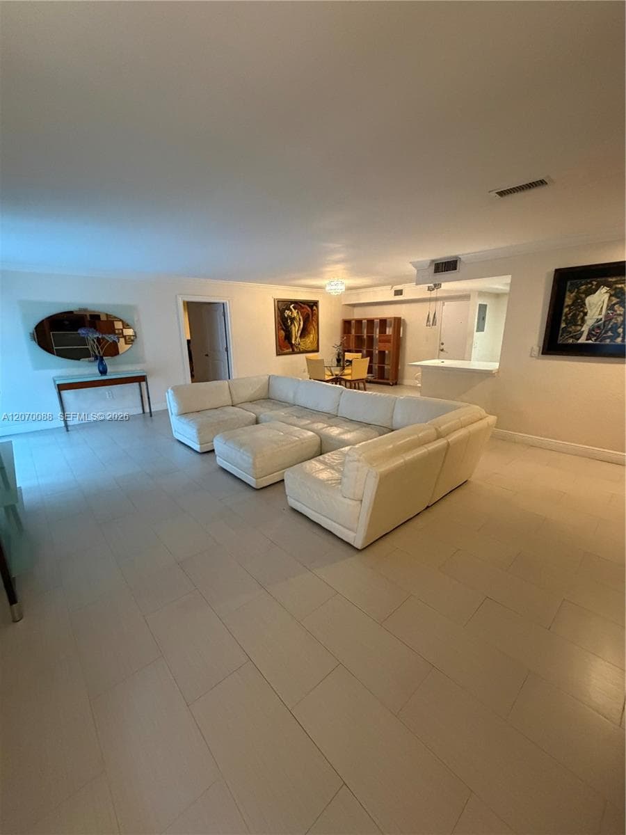 KEYSTONE BAY CONDO · #202 in North Miami - Photo 7