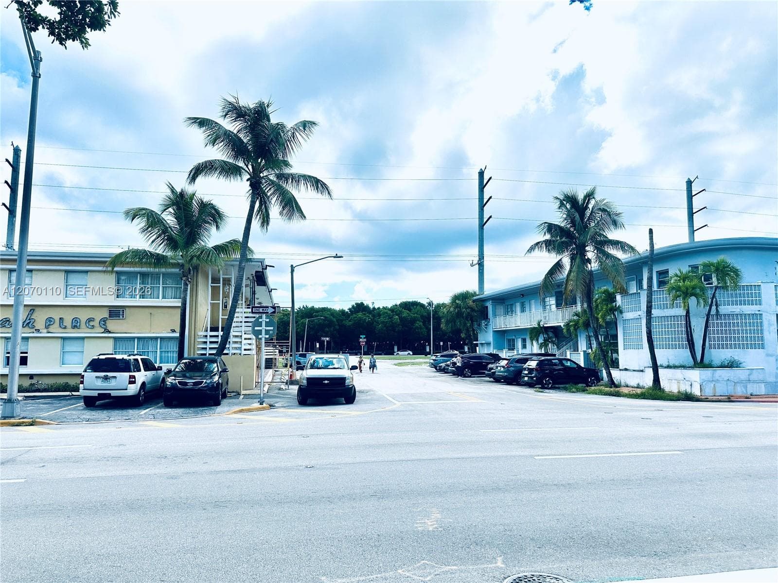 BEACH BAY SUB · #2 in Miami Beach - Photo 17
