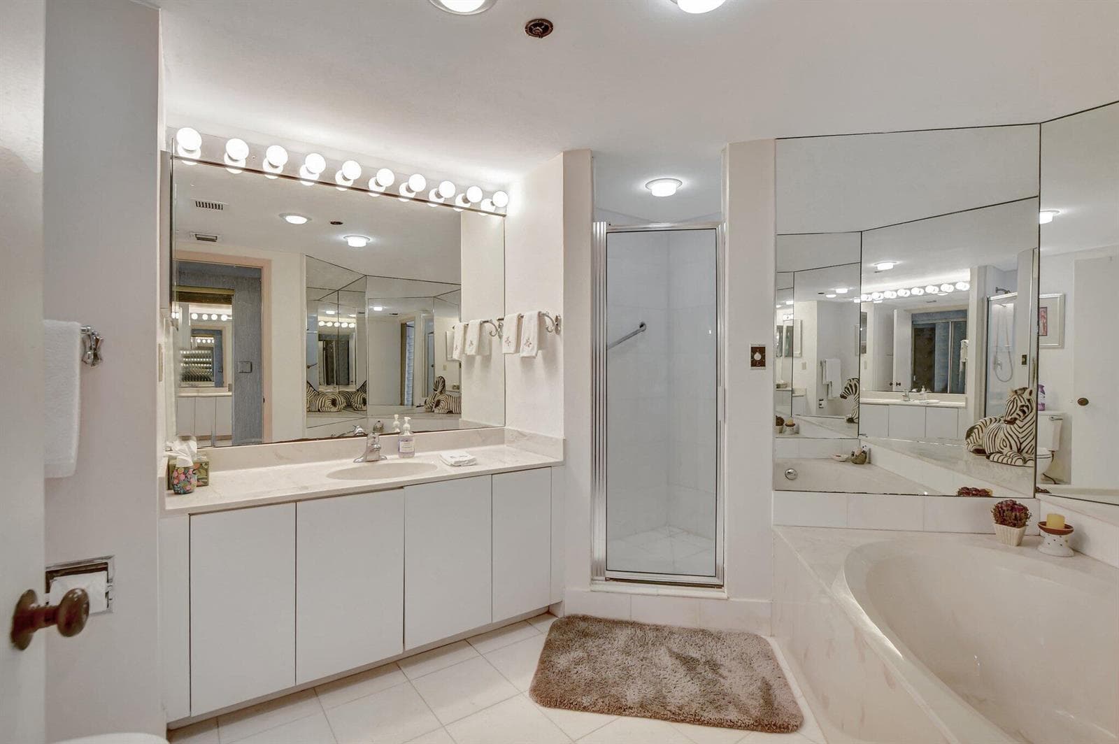 Main Bath