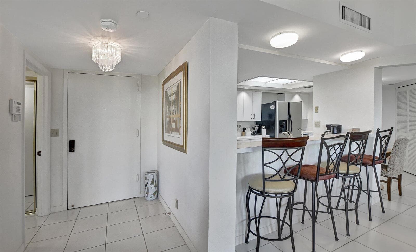 Entrance/bar stools