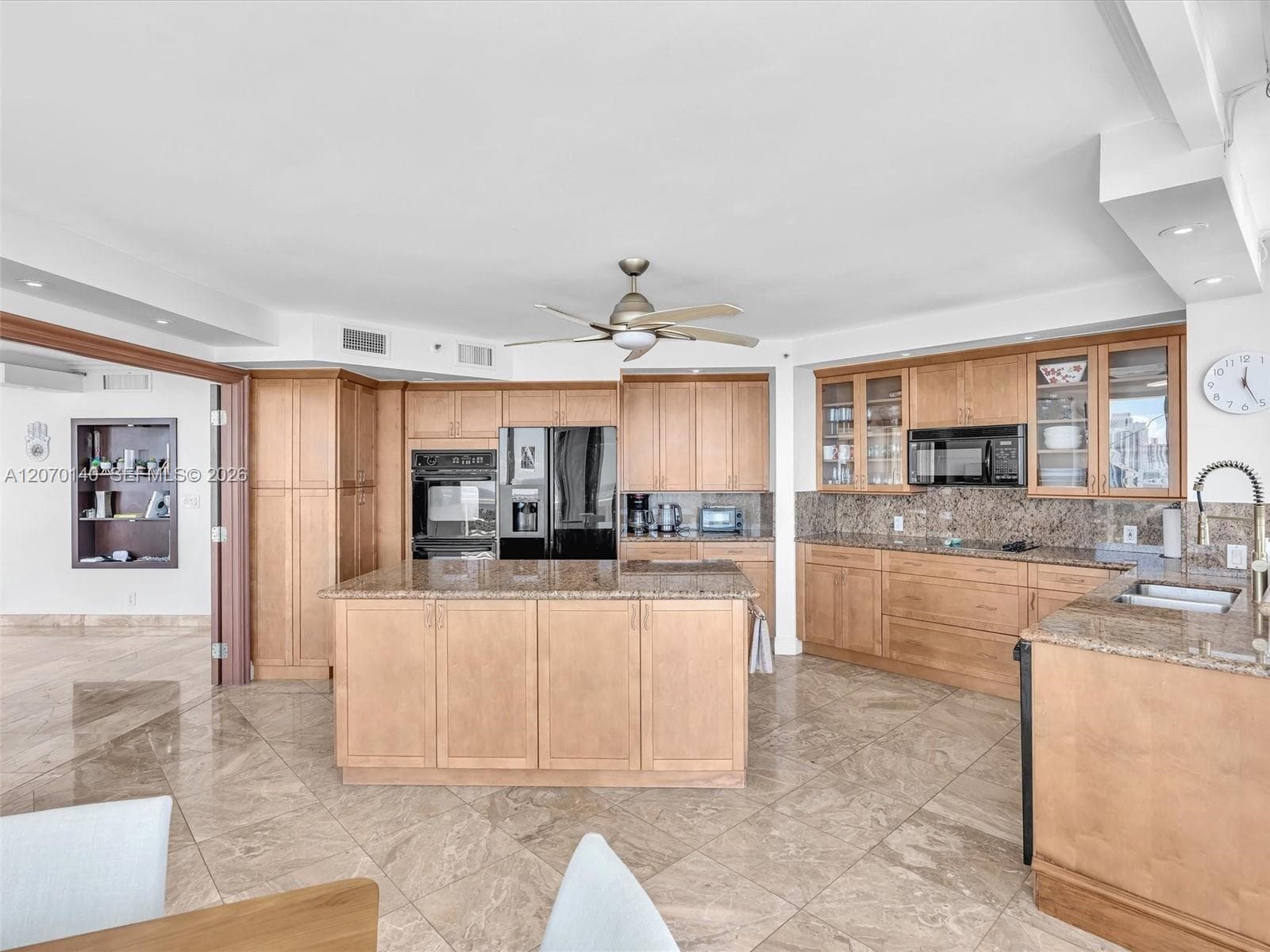 The Landmark · #2101 in Aventura - Photo 40