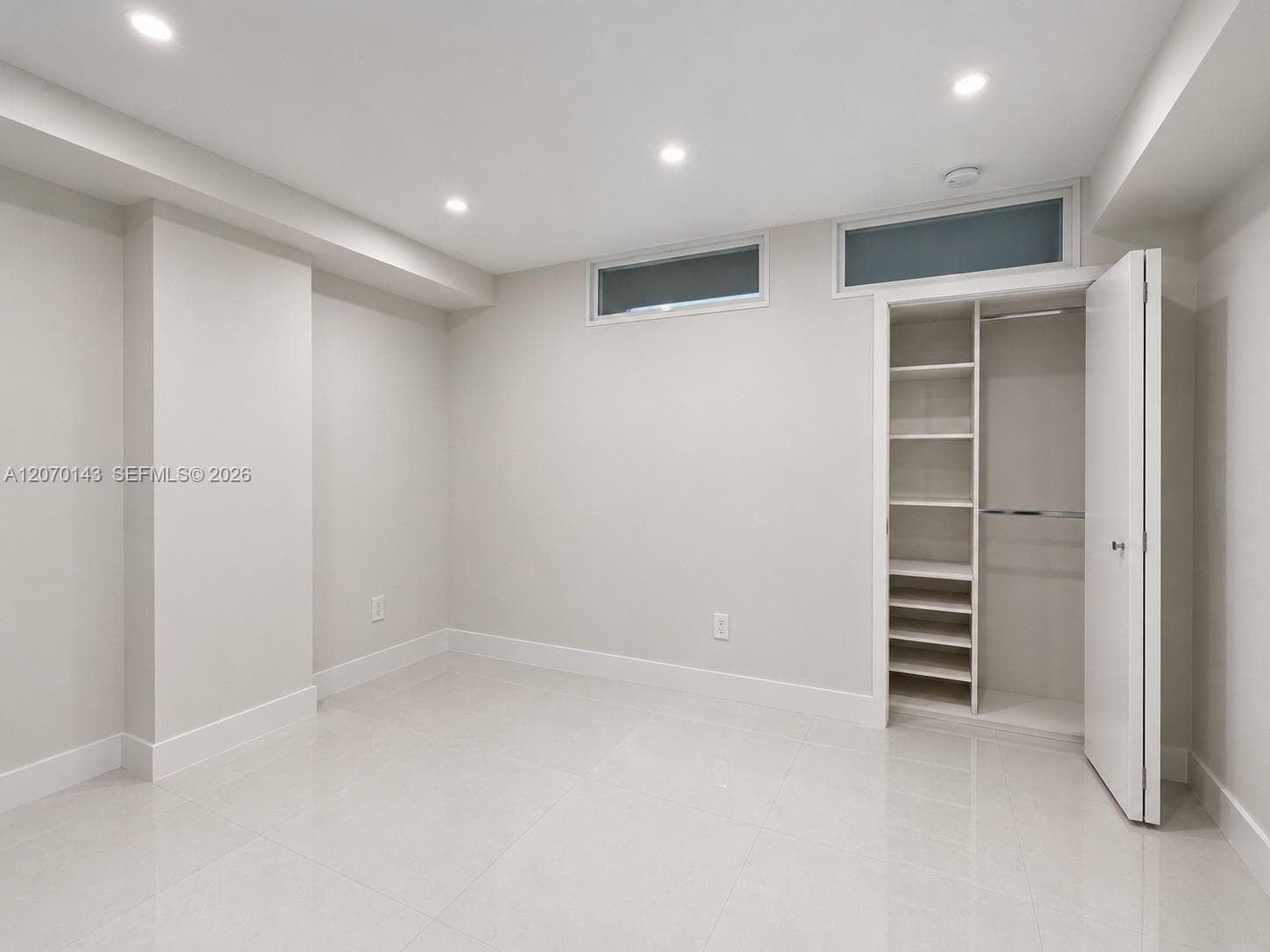 OCEANVIEW BUILDING A COND · #908 in Sunny Isles Beach - Photo 9