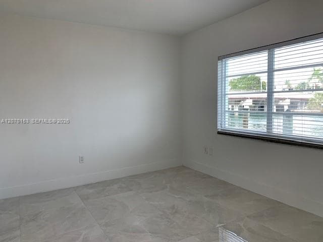 ISLAND POINT SOUTH CONDO · #23 in Miami Beach - Photo 2
