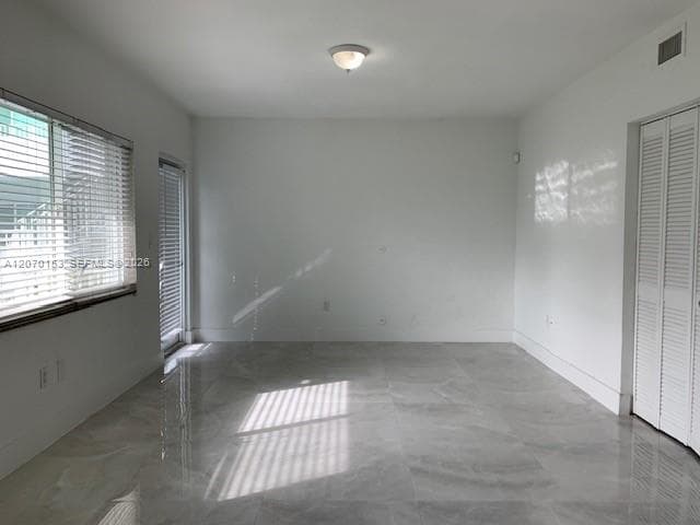 ISLAND POINT SOUTH CONDO · #23 in Miami Beach - Photo 9