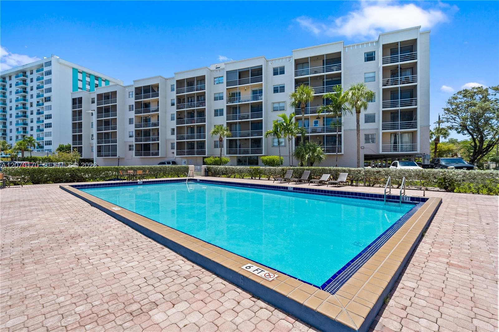 CARLTON BAY CONDO · #4F in North Miami Beach - Photo 5